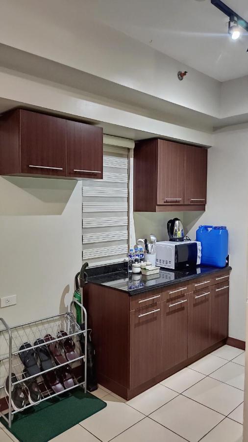 Resort Living Condominium Unit In Metro Manila Exterior foto
