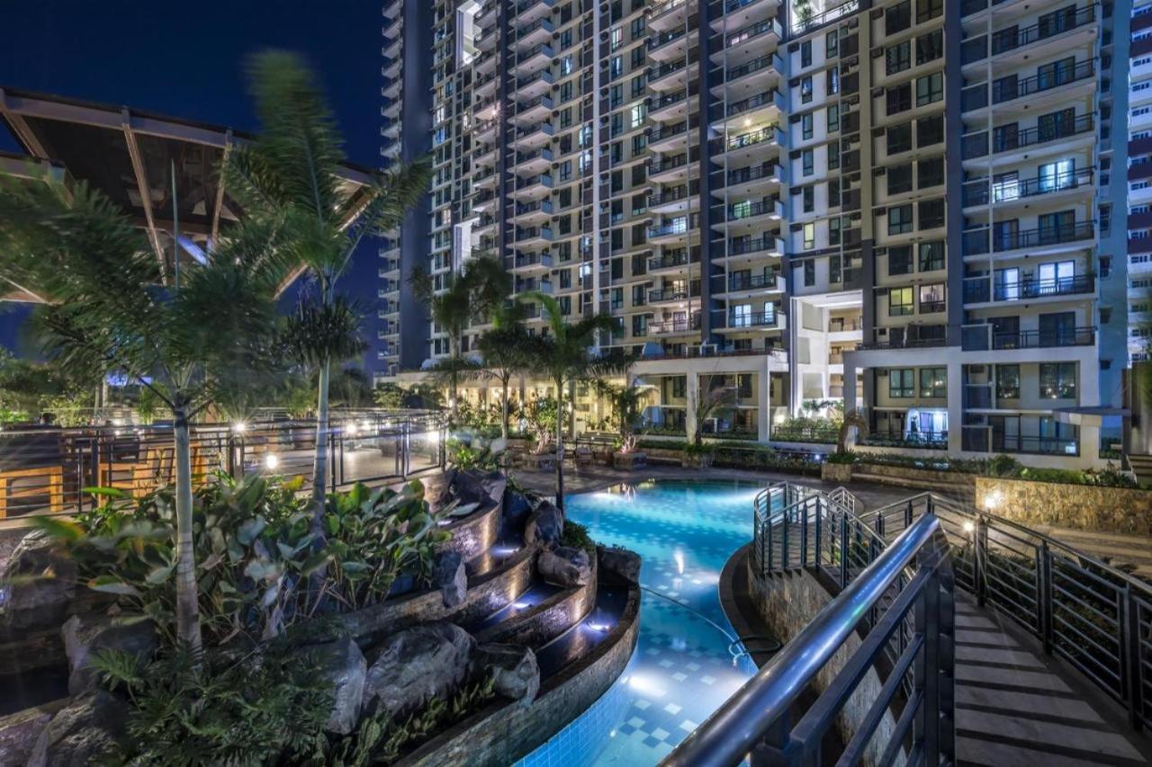 Resort Living Condominium Unit In Metro Manila Exterior foto